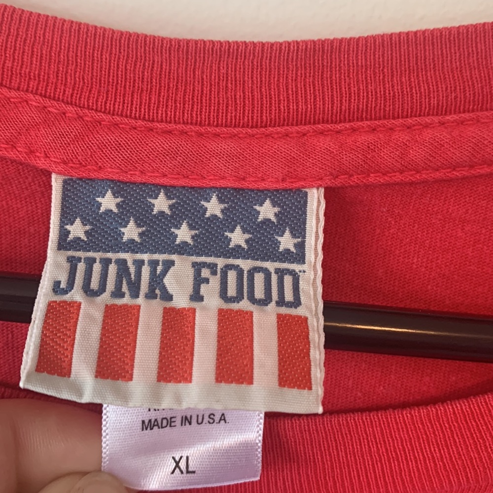 Patriots Tee - Picture 2 of 3